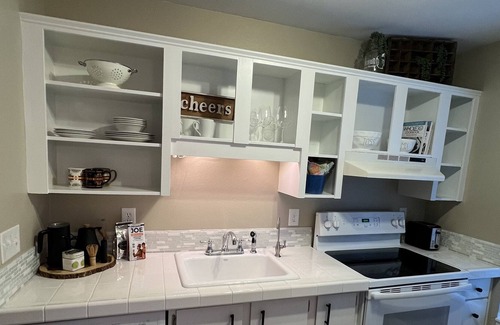 West Haven-Sylvan Condo | Cozy Condo in the Woods!