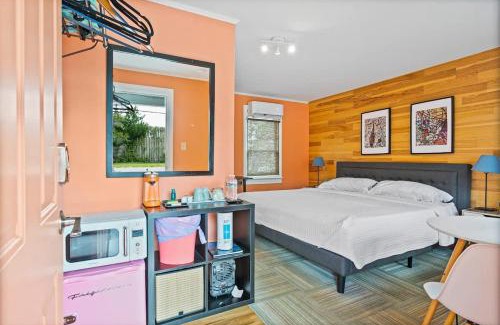 St. Augustine Hotel | Cozy & Contemporary Space in Central St Augustine