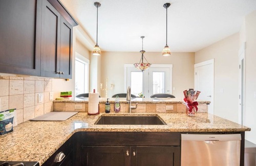 Southwest Ada County Alliance House | Cozy, Corner House In Boise