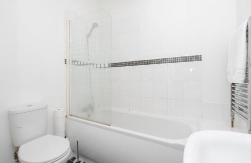 Portswood Apartment | Cozy Cottage 2 Bedroom Apartment with free Parking
