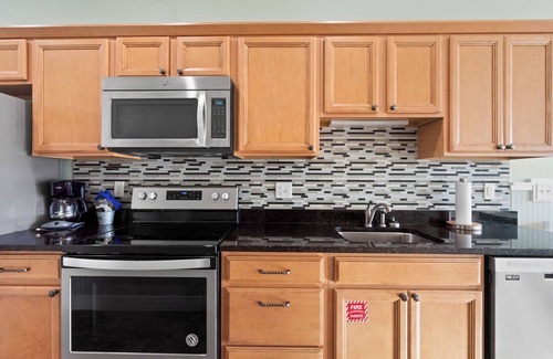 Port St. Joe Cottage | Cozy Cottage 4 of 4 with Bay View|2BR |Pool|Grill|Roll-in Accessible Shower
