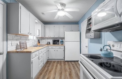 Cookeville Cottage | Cozy Cottage 7mins to Downtown Cookeville