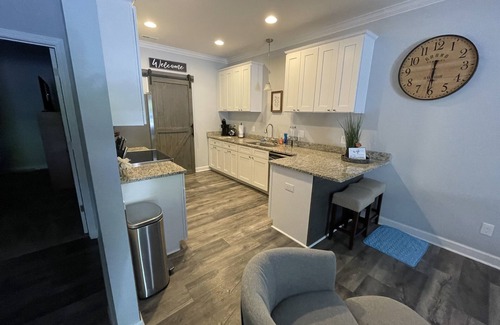 India Hook Condo | Cozy Cottage Condo