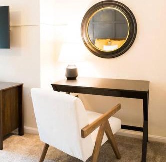 Mount Auburn House | Cozy Cottage Downtown - Walk to OTR & Stadiums
