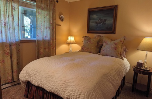 Driggs House | Cozy cottage- easy access to Targhee.