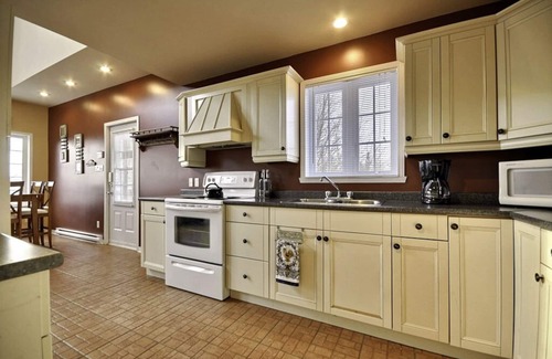 Mont-Tremblant Cottage | Cozy cottage in Mt-Tremblant with Magnificent View/Monthly rental/Extended stays