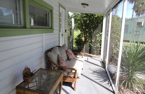 St. Lucie Village Cottage | Cozy Cottage in St Lucie Village on the Indian River Lagoon with a 250 ft dock
