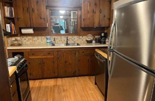 Port Angeles Cottage | Cozy cottage in the woods, sleeps 9-10, close to Olympic National Park and Lakes