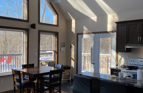 Frontenac Cottage | Cozy Cottage/Lake House on hill top. Waterfront with breathtaking views.