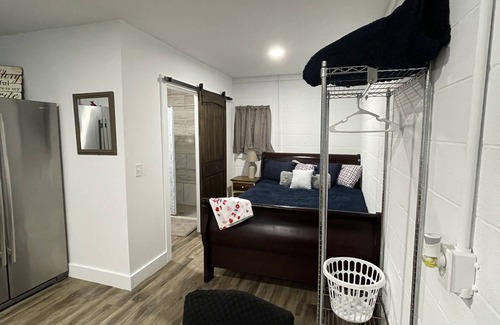 Central Cottage | Cozy Cottage minutes to Clemson University
