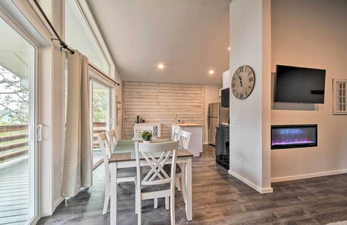 Westport Cottage | Cozy Cottage on the Coast Near Downtown Westport!