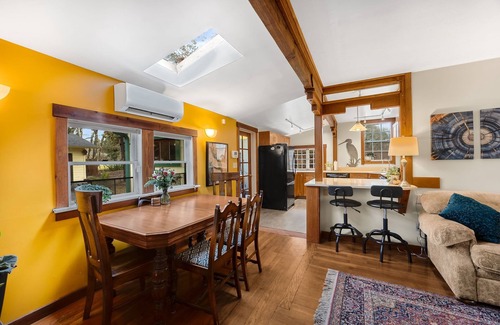Olympia Cottage | Cozy Cottage Retreat w/Open Air Bath house, one minute walk to Squaxin Park