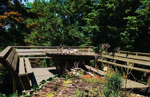 East Stroudsburg Resort | Cozy Cottage Room with Private Bath and Porch