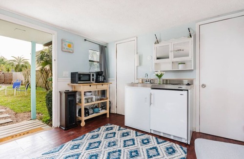 Jacksonville Beach House | Cozy Cottage Studio, Walk to Beach