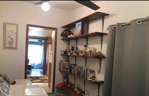 East Stroudsburg Cottage | Cozy cottage w/fire pit, grill, pet friendly,full kitchen w/condiments, coffees.