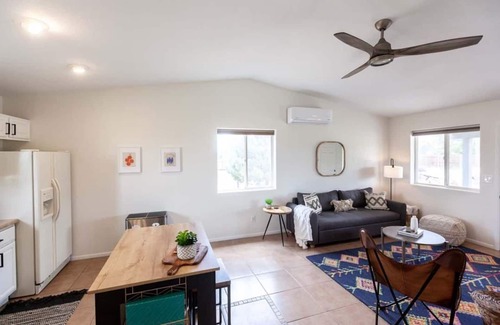 Flagstaff House | Cozy Cottage with Garage! - Private Getaway