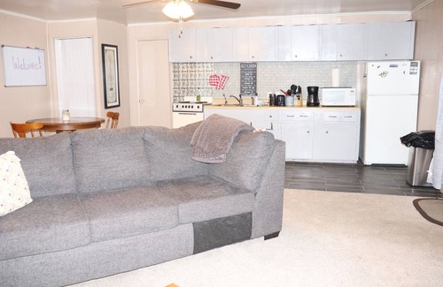 Nashville House | Cozy Country Apartment