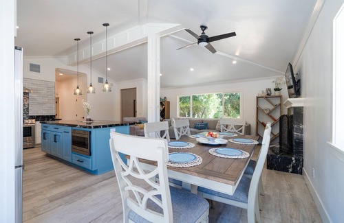 Atascadero House | Cozy Country Getaway with Heated Pool/Hot Tub and Fire pit
