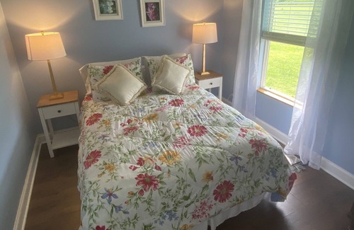 Bangor House | Cozy country house 15minutes from the beach