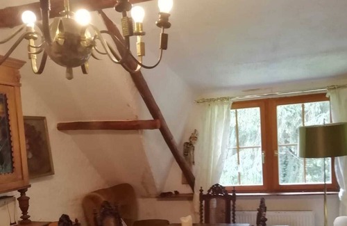 Berkoth Apartment | cozy country house room in romantic style