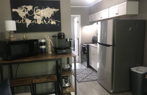Fayetteville Apartment | Cozy Court Street #5