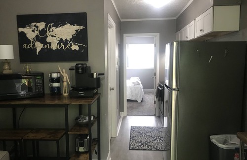 Fayetteville Apartment | Cozy Court Street #5