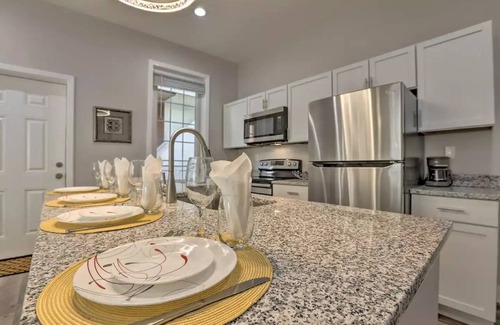 Covington House | Cozy Covington Home