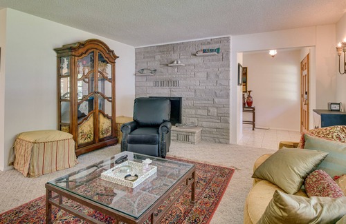 Dogwood Park House | Cozy ‘Cranfield Cottage’ ~ 2 Mi to Norfork Lake!