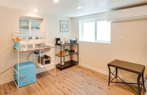 Crestline Apartment | Cozy Crestline Getaway about 2 Mi to Lake Gregory