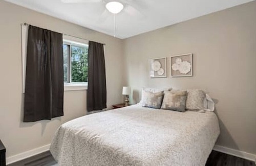 Collier Heights House | Cozy Cumberland ATL Home w/Hot Tub
