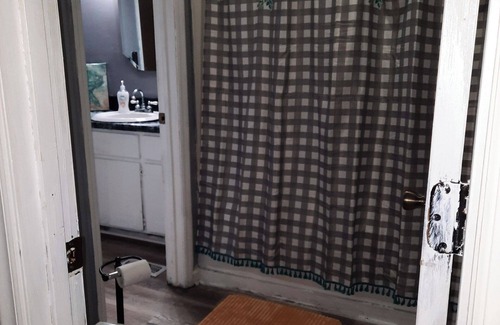New Bern House | Cozy, Cute, and Peaceful!