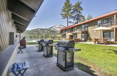Truckee Condo | Cozy Deluxe Studio #131 At Donner Lake Village Condo