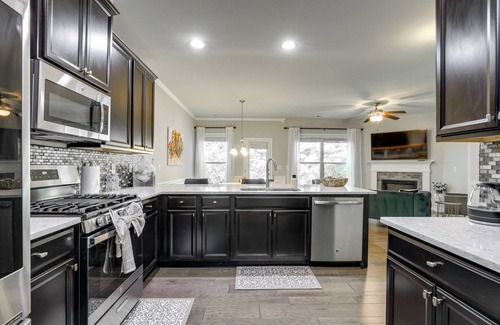 Doraville House | Cozy Doraville Townhome