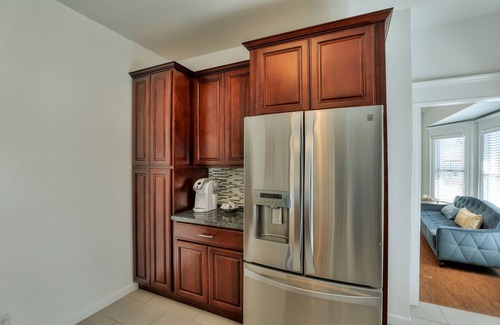 Northside House | Cozy Downtown San Jose House-Business/Vacation