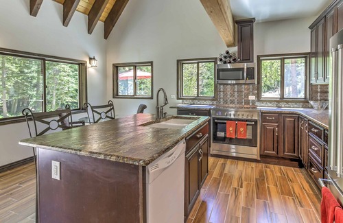 Downieville-Lawson-Dumont House | Cozy Dumont Cottage with Mill Creek Views!