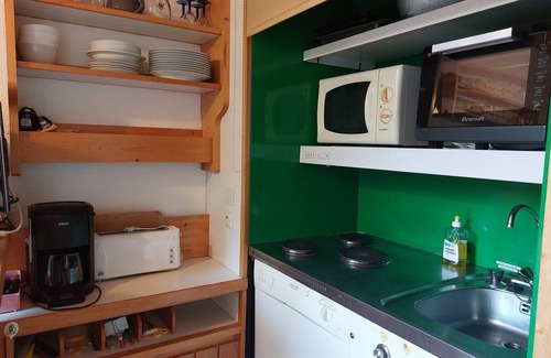 Arc-1800 Apartment | Cozy duplex for 4, ski-in/ski-out, near cable car, shops, Arc 1800