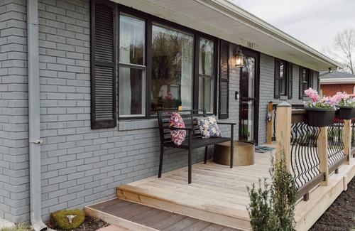 Jeffersonville House | Cozy Eclectic Family-friendly Home in Jeffersonville, Near Louisville Kentucky