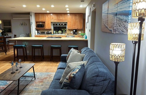 Playa Del Rey House | Cozy Escape - Beach Community of Playa Del Rey