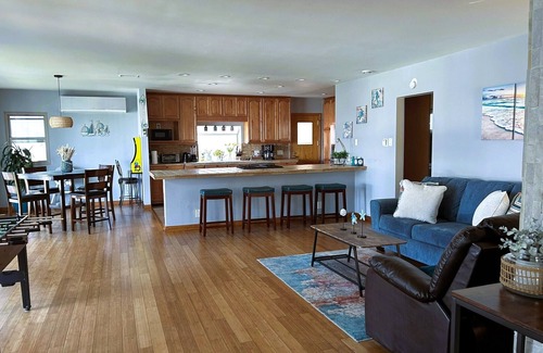 Playa Del Rey House | Cozy Escape - Beach Community of Playa Del Rey