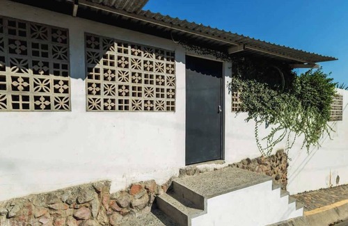 Emiliano Zapata Apartment | Cozy Estudio 1: Close to the best surf break