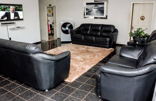 Pimenta Bueno Hotel | Cozy family 88