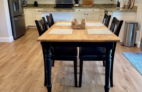 Gilbert House | Cozy Family-Friendly Gilbert Home