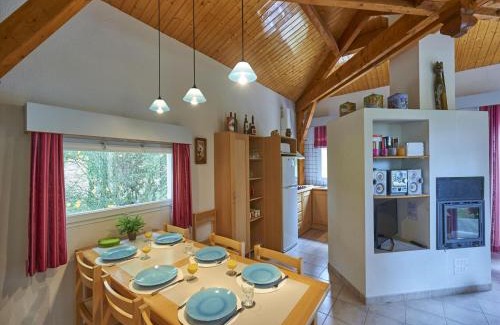 Quillan House | Cozy Family Getaway Home