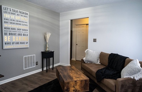 Jeffersonville - Clarksville House | Cozy family home. 19 minutes from Churchill Downs