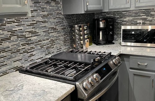Skies West House | Cozy family home with remolded kitchen