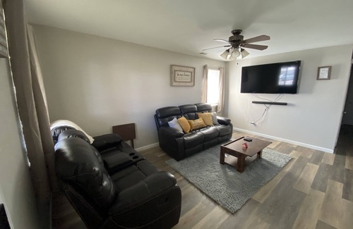 Norfolk - Virginia Beach House | Cozy family size home with workout room!