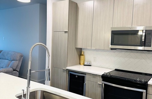 Buckhead Apartment | Cozy family sized apartment just a few minutes away from all your desires.