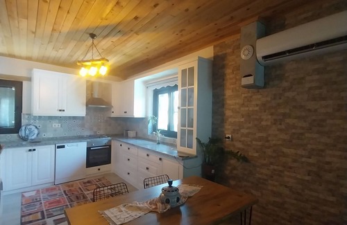 Fethiye Cottage | Cozy Family Stone Build Cottage With Lush Garden and Pool