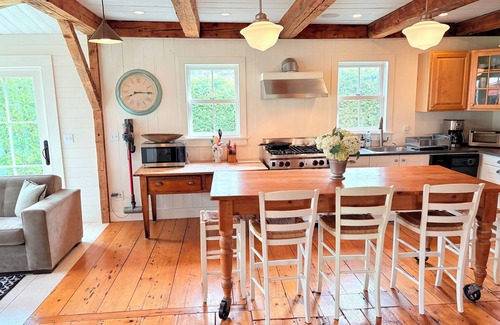 Waterbury Center House | Cozy Farmhouse Nestled Between Stowe and Waterbury