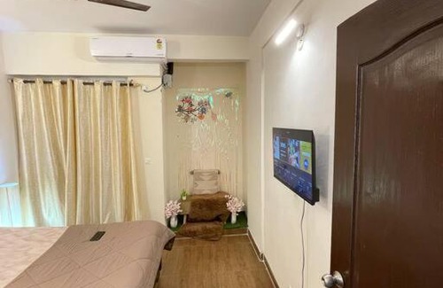 Dadri Apartment | Cozy Flat in Ghaziabad
